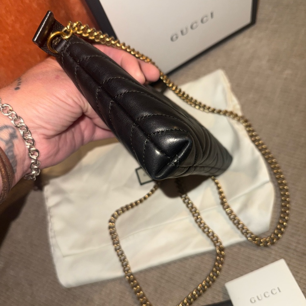 /traded/💯 Gucci Marmont Pochette Bag - Picture 8 of 14